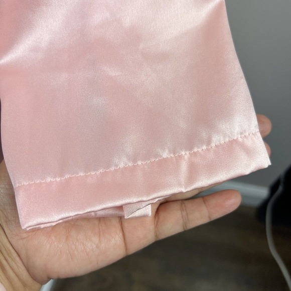 Victoria's Secret Vintage Pink Satin Pajama Set Top and Shorts M/L Gold Label - Picture 7 of 16